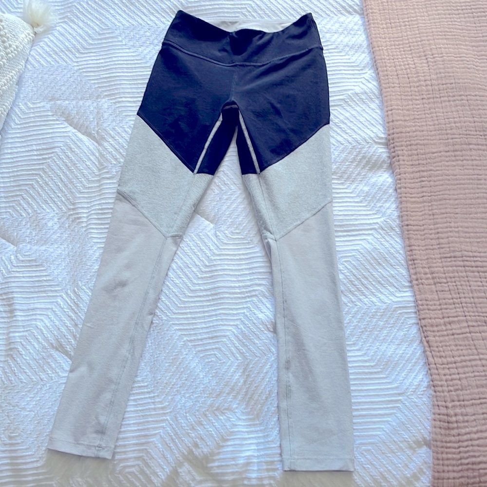 Outdoor Voices Leggings